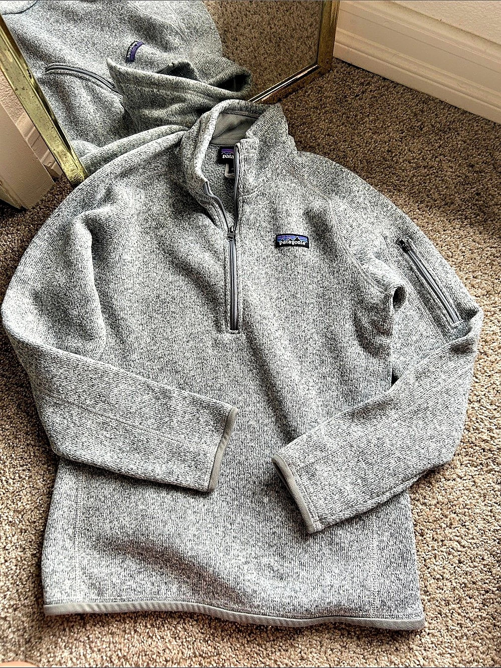 Patagonia Women's Gray Quarter-Zip Pullover Size Small Like New